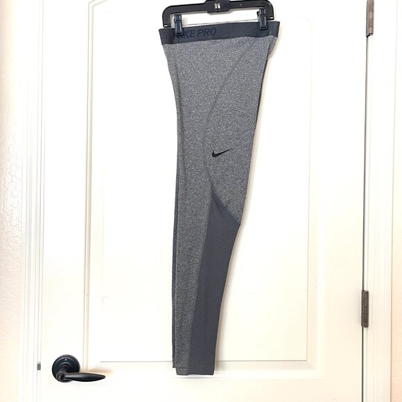 New Nike Small Pro Gray Leggings Dri-Fit - Picture 1 of 9